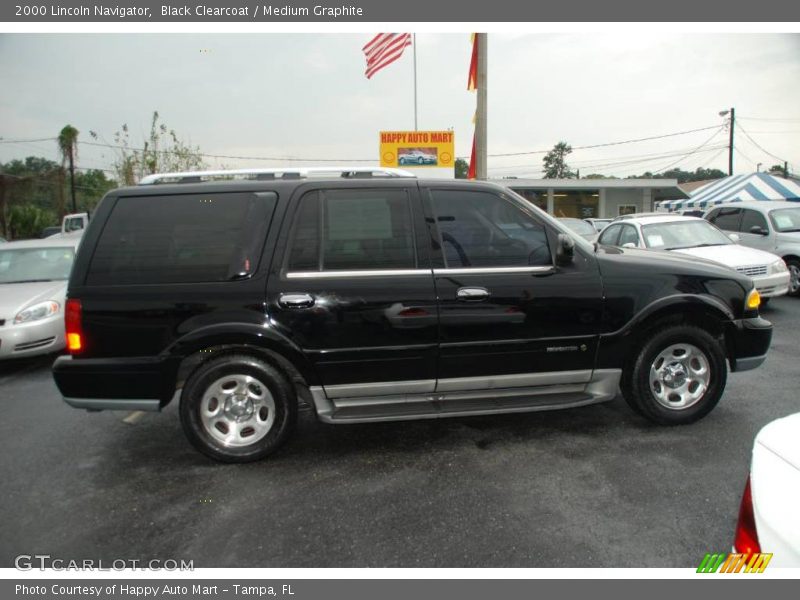 Black Clearcoat / Medium Graphite 2000 Lincoln Navigator