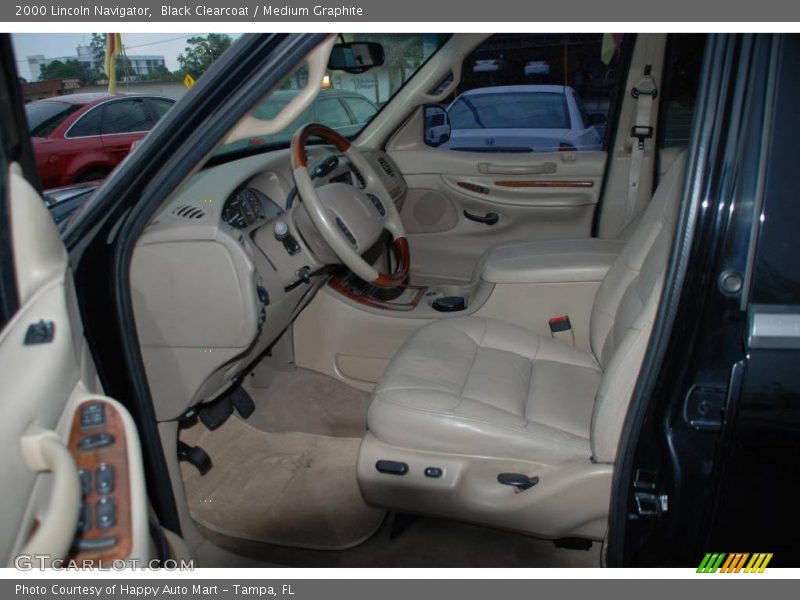 Black Clearcoat / Medium Graphite 2000 Lincoln Navigator