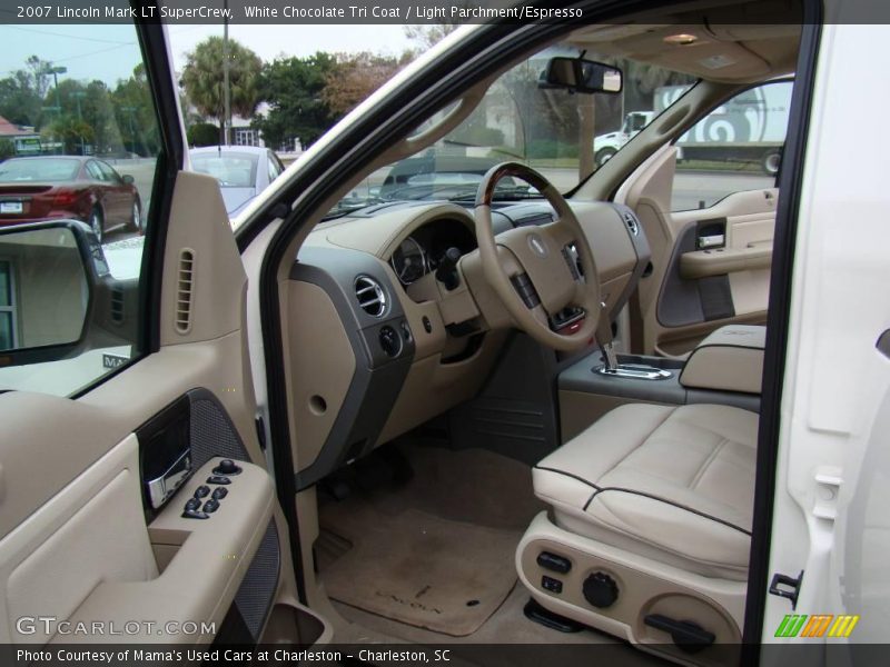 White Chocolate Tri Coat / Light Parchment/Espresso 2007 Lincoln Mark LT SuperCrew