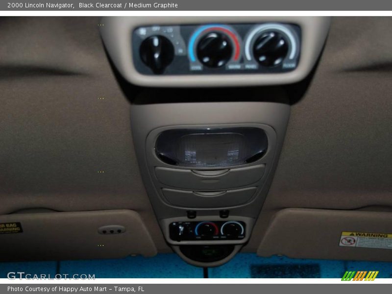 Black Clearcoat / Medium Graphite 2000 Lincoln Navigator