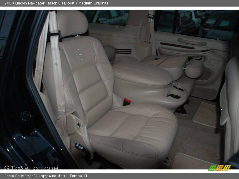 Black Clearcoat / Medium Graphite 2000 Lincoln Navigator