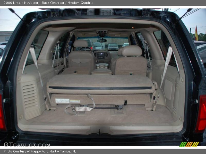 Black Clearcoat / Medium Graphite 2000 Lincoln Navigator