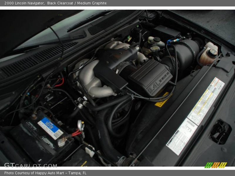 Black Clearcoat / Medium Graphite 2000 Lincoln Navigator