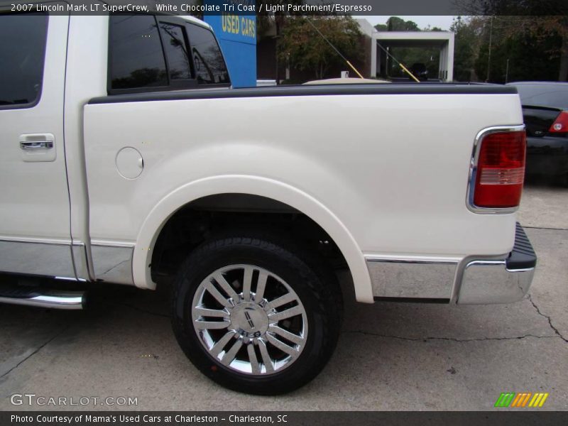 White Chocolate Tri Coat / Light Parchment/Espresso 2007 Lincoln Mark LT SuperCrew