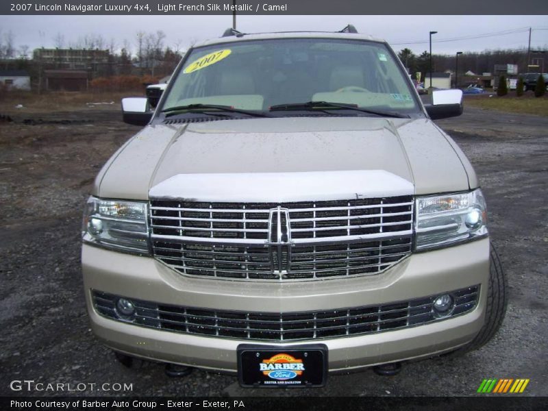 Light French Silk Metallic / Camel 2007 Lincoln Navigator Luxury 4x4