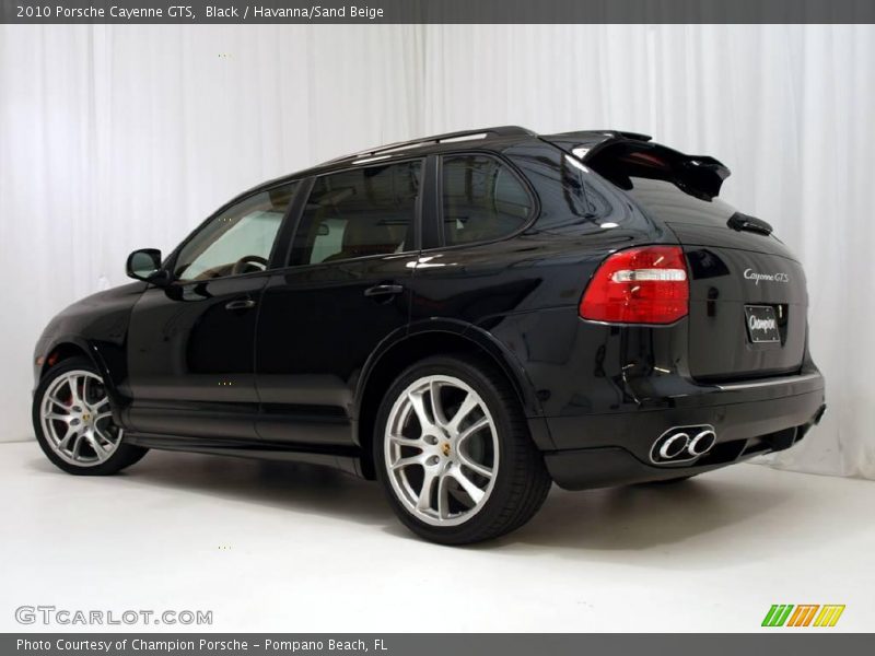 Black / Havanna/Sand Beige 2010 Porsche Cayenne GTS
