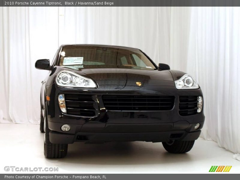 Black / Havanna/Sand Beige 2010 Porsche Cayenne Tiptronic