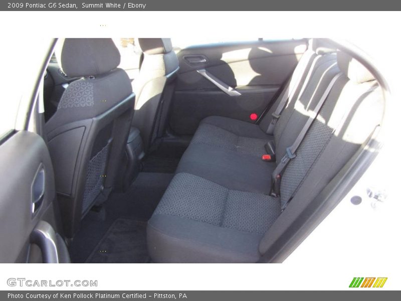 Summit White / Ebony 2009 Pontiac G6 Sedan