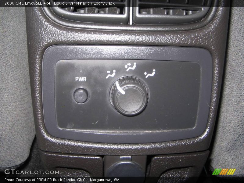 Liquid Silver Metallic / Ebony Black 2006 GMC Envoy SLE 4x4