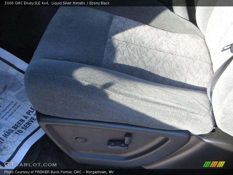 Liquid Silver Metallic / Ebony Black 2006 GMC Envoy SLE 4x4