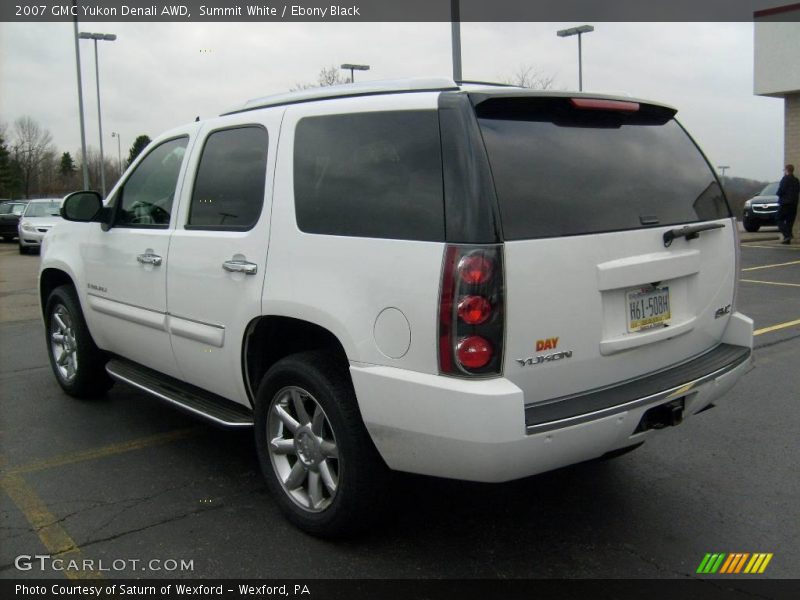 Summit White / Ebony Black 2007 GMC Yukon Denali AWD