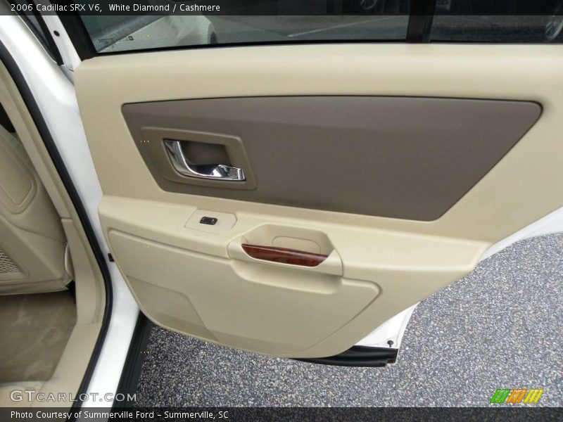 White Diamond / Cashmere 2006 Cadillac SRX V6