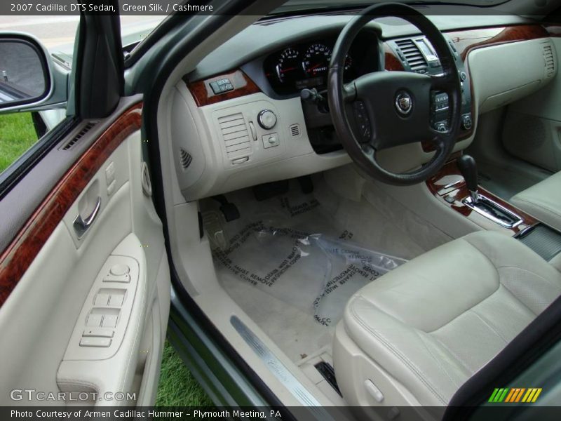 Green Silk / Cashmere 2007 Cadillac DTS Sedan