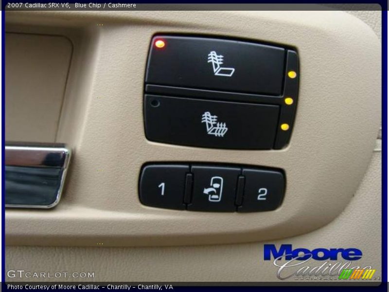 Blue Chip / Cashmere 2007 Cadillac SRX V6