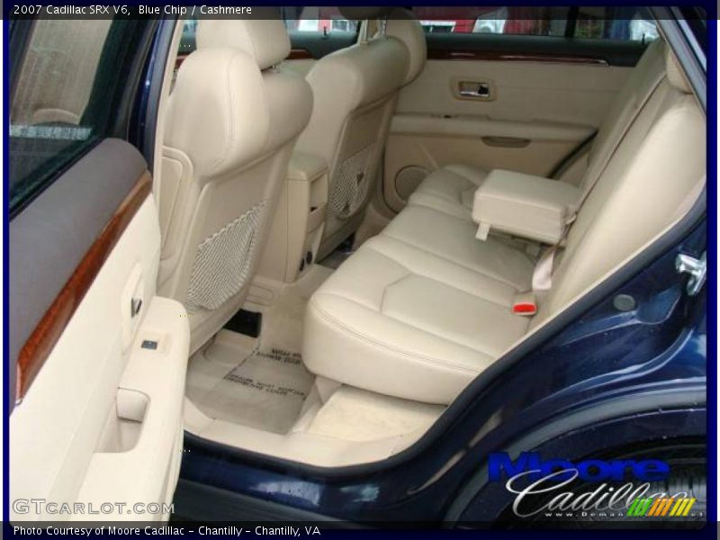 Blue Chip / Cashmere 2007 Cadillac SRX V6