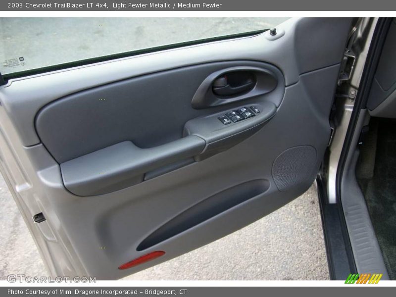 Light Pewter Metallic / Medium Pewter 2003 Chevrolet TrailBlazer LT 4x4