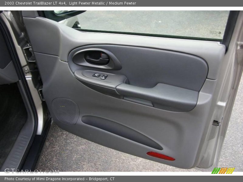 Light Pewter Metallic / Medium Pewter 2003 Chevrolet TrailBlazer LT 4x4