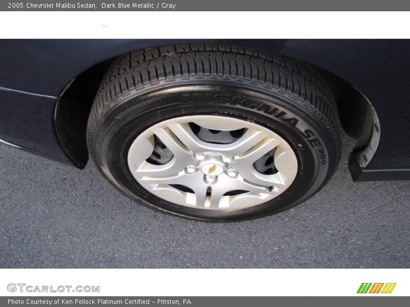 Dark Blue Metallic / Gray 2005 Chevrolet Malibu Sedan