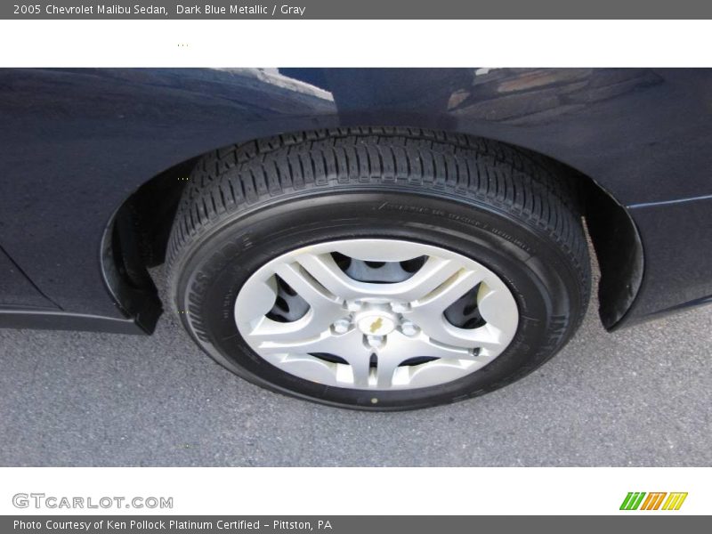 Dark Blue Metallic / Gray 2005 Chevrolet Malibu Sedan