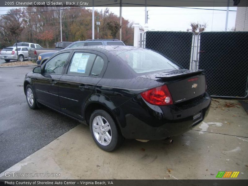 Black / Gray 2005 Chevrolet Cobalt LS Sedan