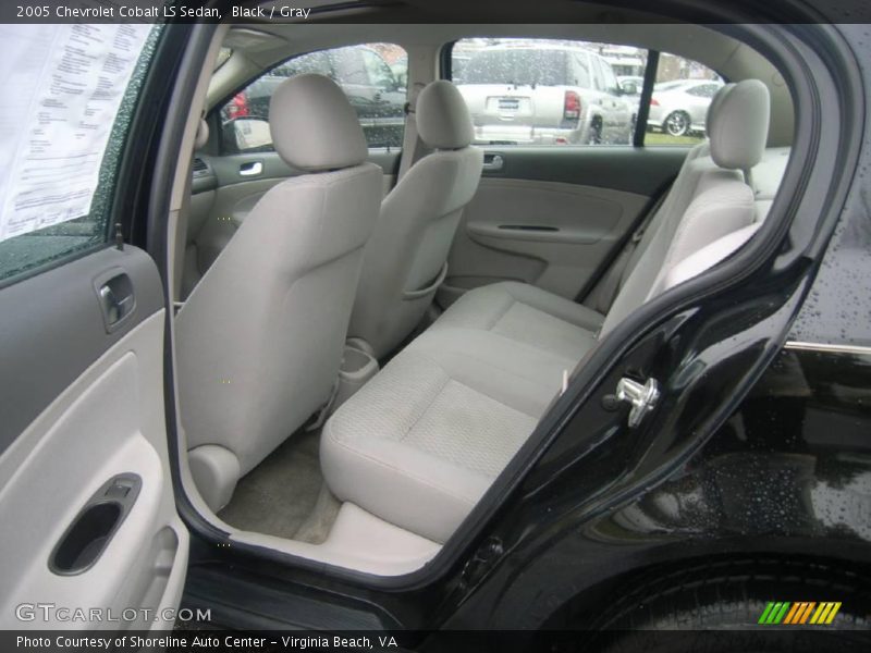 Black / Gray 2005 Chevrolet Cobalt LS Sedan