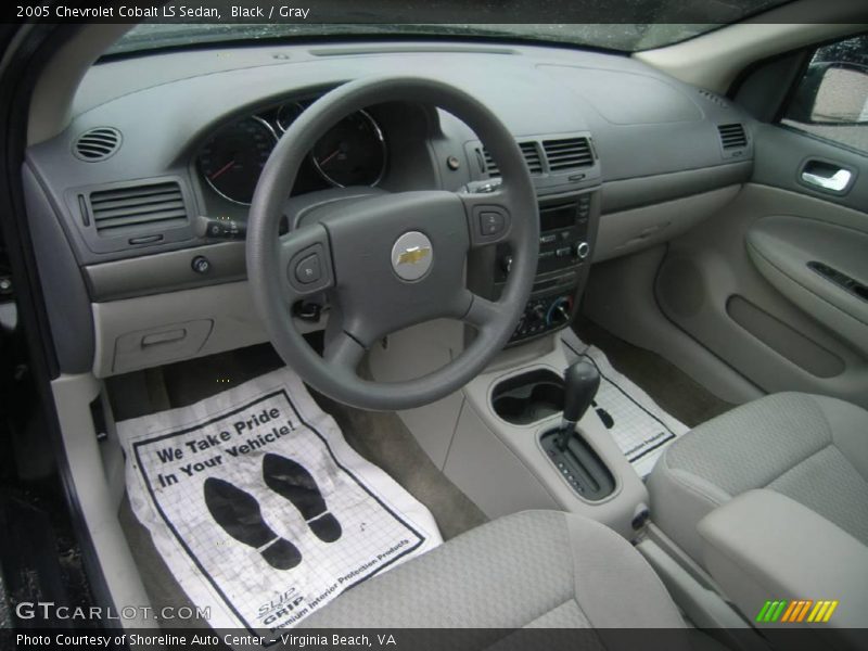 Black / Gray 2005 Chevrolet Cobalt LS Sedan