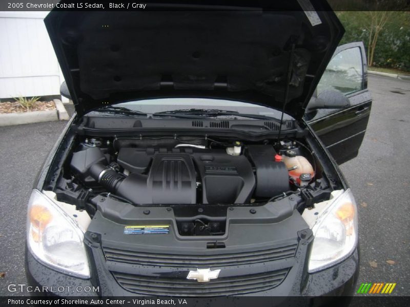 Black / Gray 2005 Chevrolet Cobalt LS Sedan