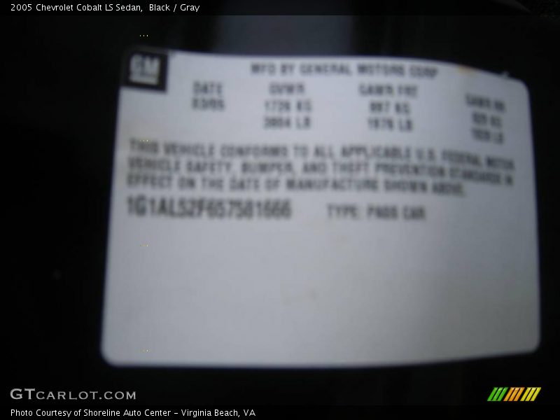 Black / Gray 2005 Chevrolet Cobalt LS Sedan