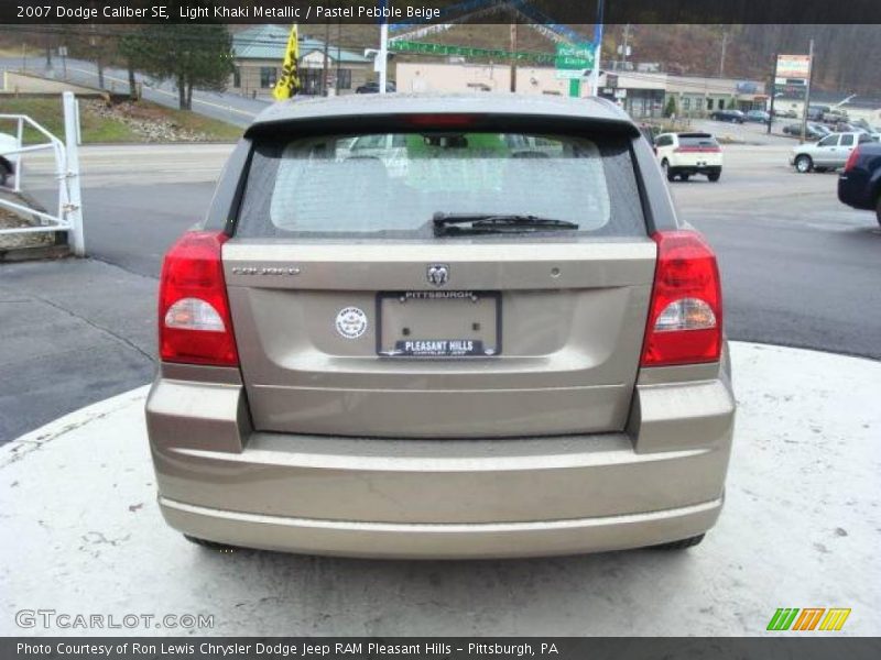Light Khaki Metallic / Pastel Pebble Beige 2007 Dodge Caliber SE