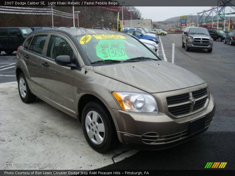 Light Khaki Metallic / Pastel Pebble Beige 2007 Dodge Caliber SE