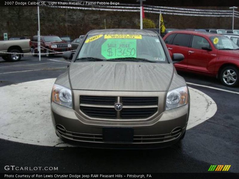 Light Khaki Metallic / Pastel Pebble Beige 2007 Dodge Caliber SE