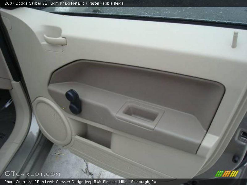 Light Khaki Metallic / Pastel Pebble Beige 2007 Dodge Caliber SE