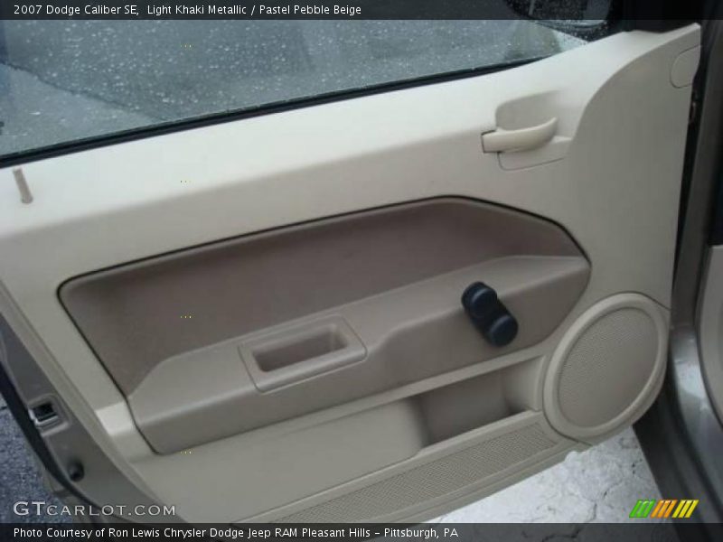 Light Khaki Metallic / Pastel Pebble Beige 2007 Dodge Caliber SE