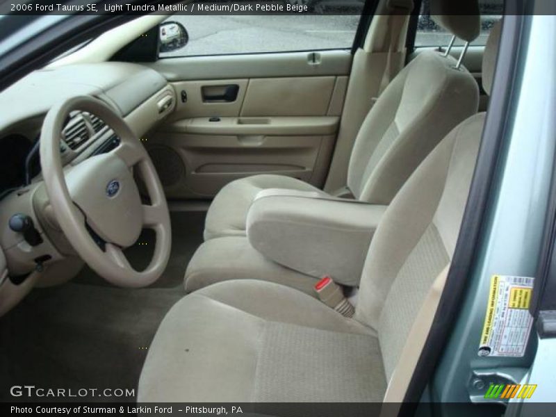Light Tundra Metallic / Medium/Dark Pebble Beige 2006 Ford Taurus SE