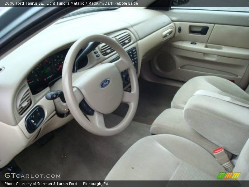 Light Tundra Metallic / Medium/Dark Pebble Beige 2006 Ford Taurus SE