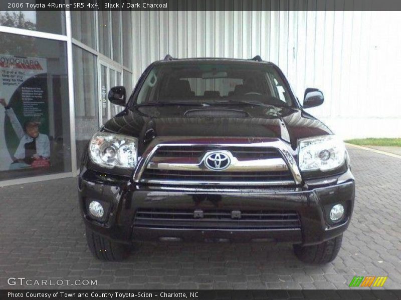 Black / Dark Charcoal 2006 Toyota 4Runner SR5 4x4