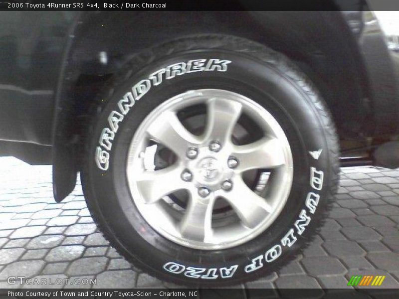 Black / Dark Charcoal 2006 Toyota 4Runner SR5 4x4