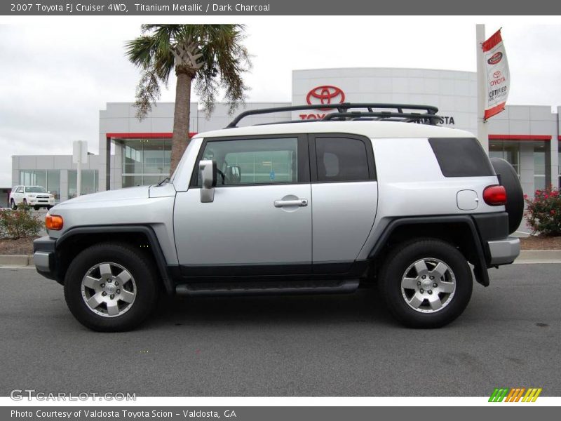 Titanium Metallic / Dark Charcoal 2007 Toyota FJ Cruiser 4WD