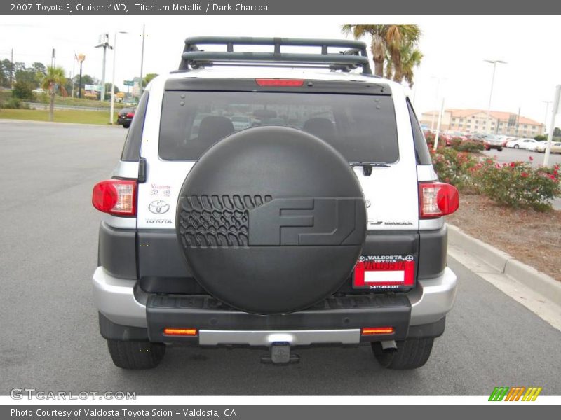 Titanium Metallic / Dark Charcoal 2007 Toyota FJ Cruiser 4WD