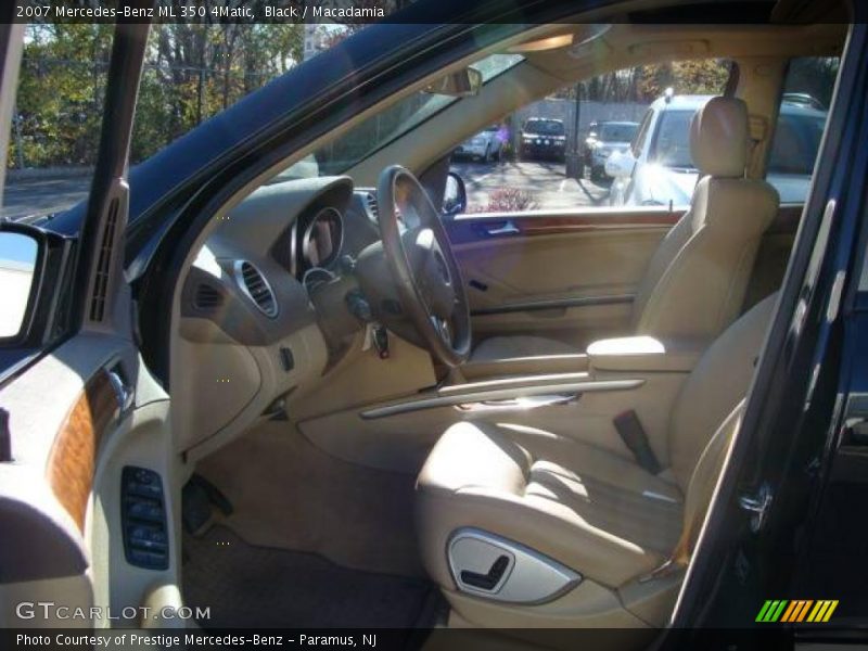 Black / Macadamia 2007 Mercedes-Benz ML 350 4Matic