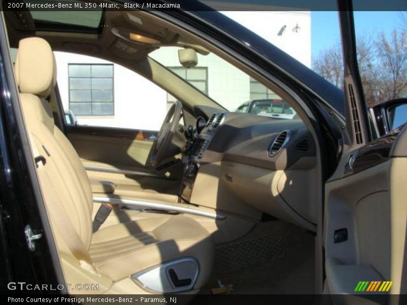 Black / Macadamia 2007 Mercedes-Benz ML 350 4Matic