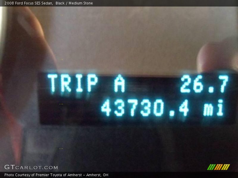Black / Medium Stone 2008 Ford Focus SES Sedan