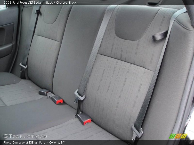 Black / Charcoal Black 2008 Ford Focus SES Sedan