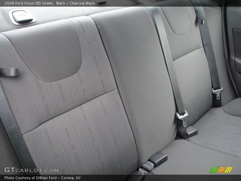 Black / Charcoal Black 2008 Ford Focus SES Sedan