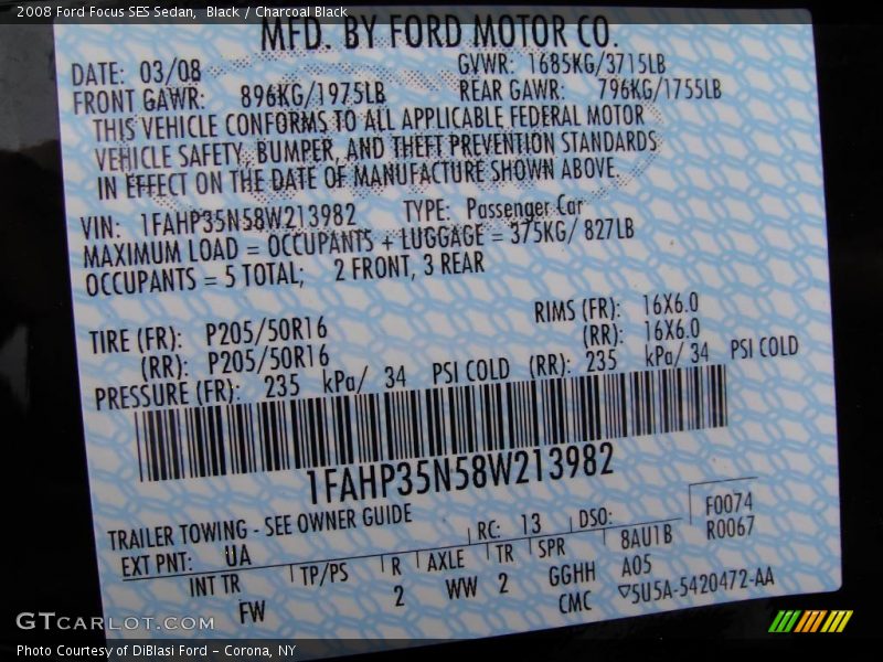 Black / Charcoal Black 2008 Ford Focus SES Sedan