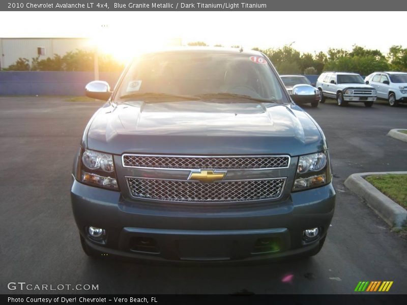Blue Granite Metallic / Dark Titanium/Light Titanium 2010 Chevrolet Avalanche LT 4x4