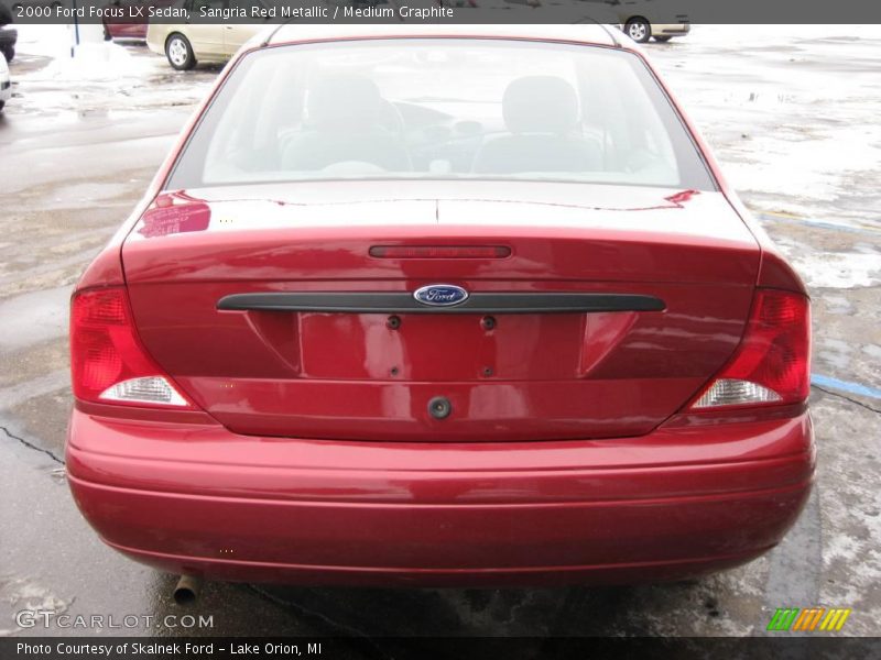 Sangria Red Metallic / Medium Graphite 2000 Ford Focus LX Sedan