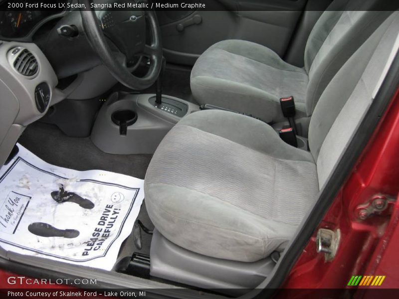 Sangria Red Metallic / Medium Graphite 2000 Ford Focus LX Sedan