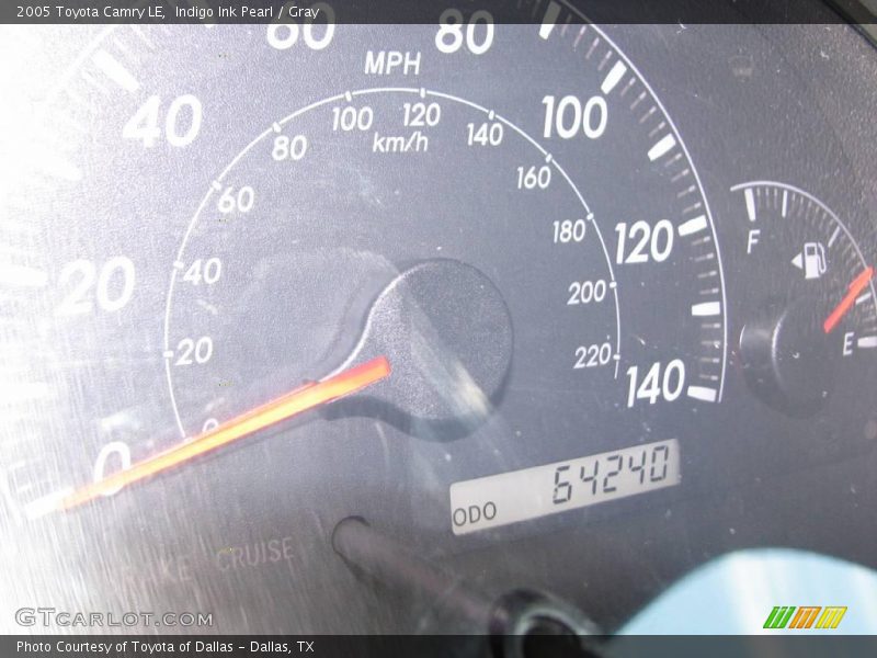 Indigo Ink Pearl / Gray 2005 Toyota Camry LE