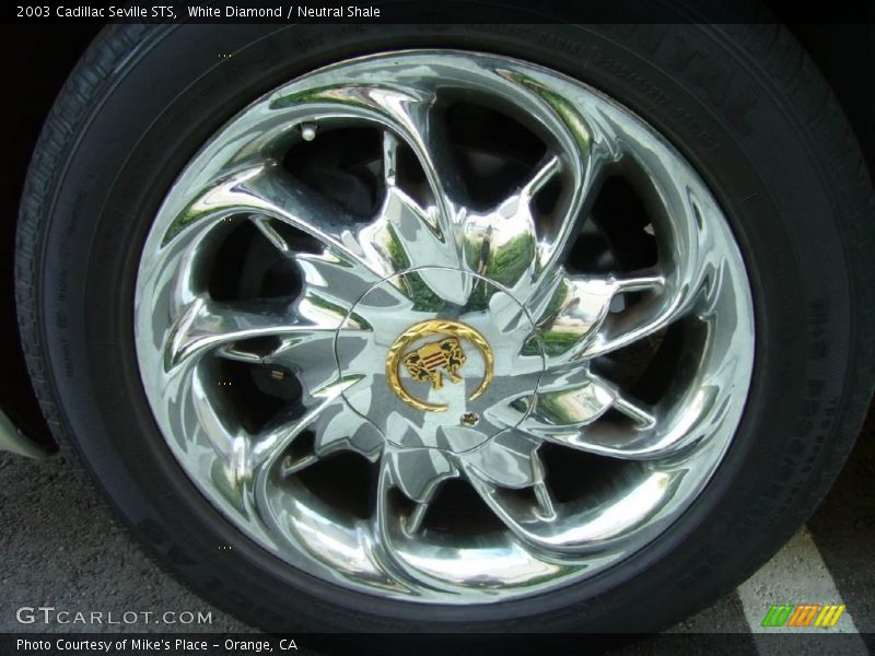 White Diamond / Neutral Shale 2003 Cadillac Seville STS